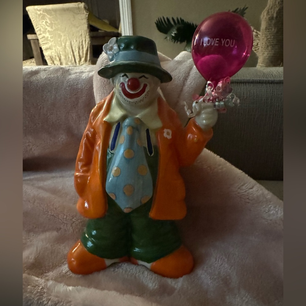 Enesco Clown Ceramic Bank (Read Description:)) Missing Piece